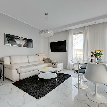 Luxury Long Island Suite 그단스크 외부 사진