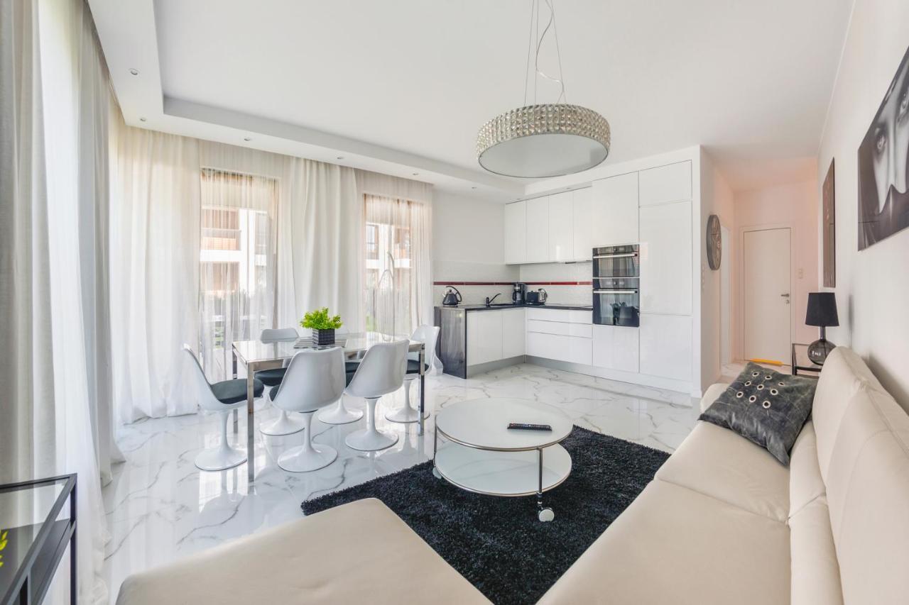 Luxury Long Island Suite 그단스크 외부 사진