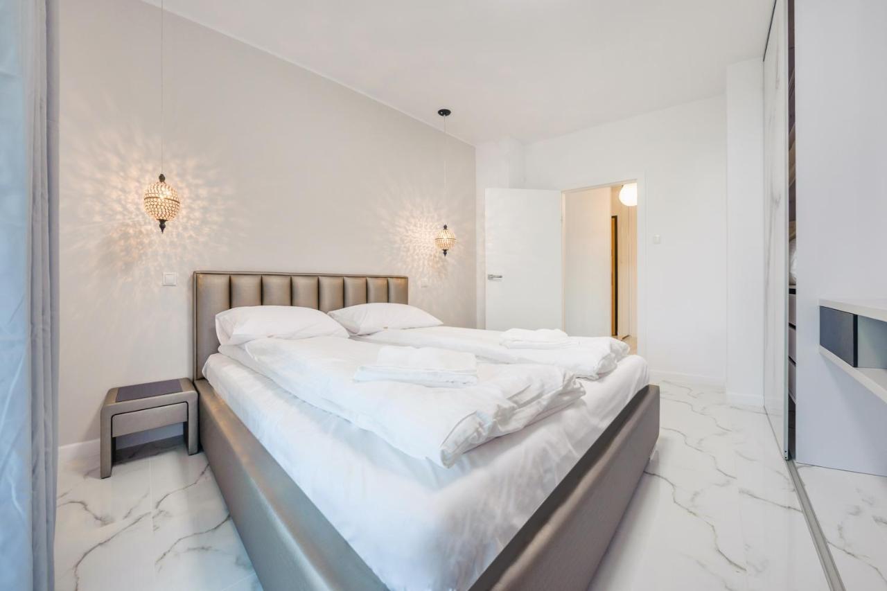 Luxury Long Island Suite 그단스크 외부 사진