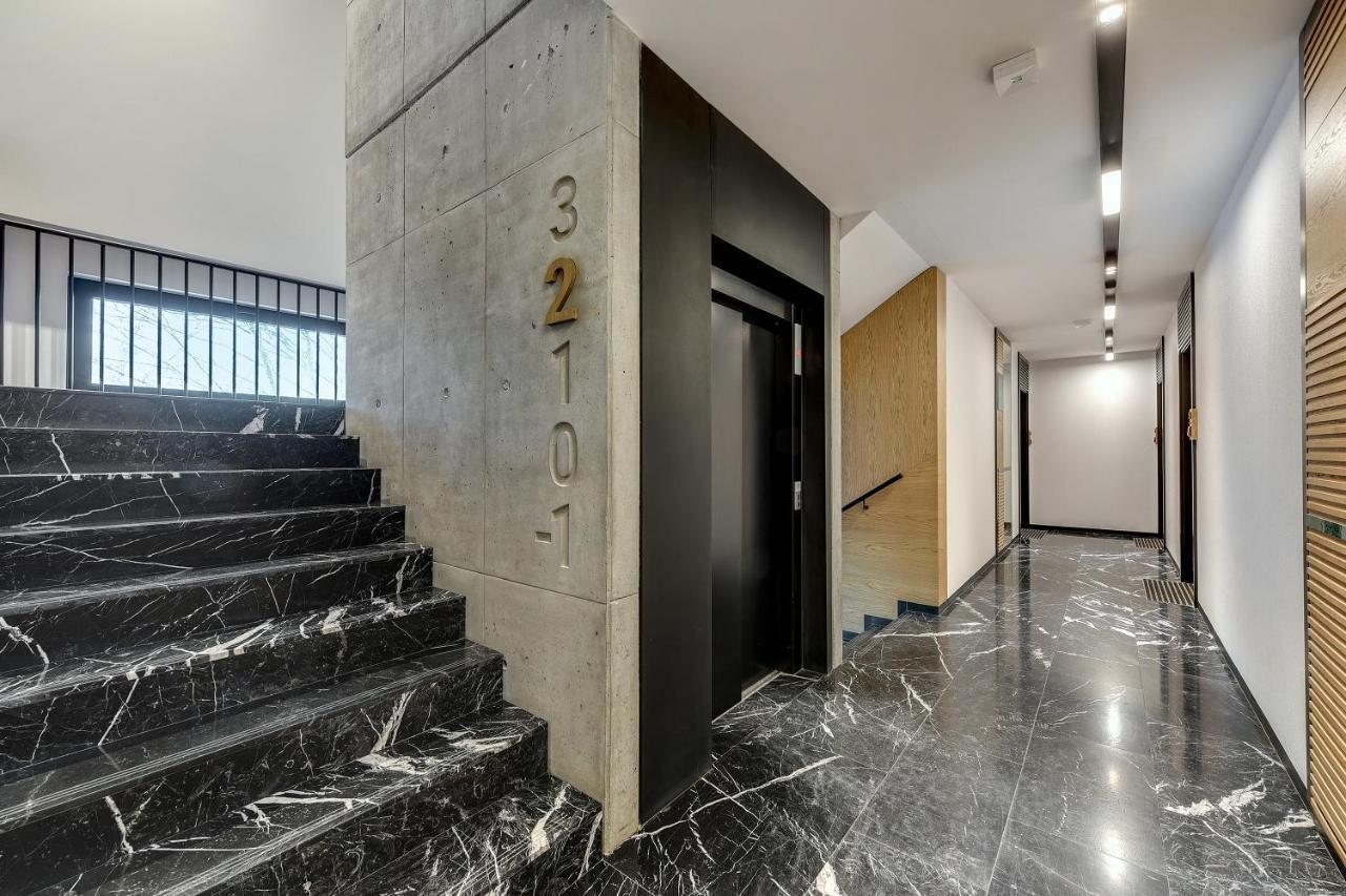 Luxury Long Island Suite 그단스크 외부 사진